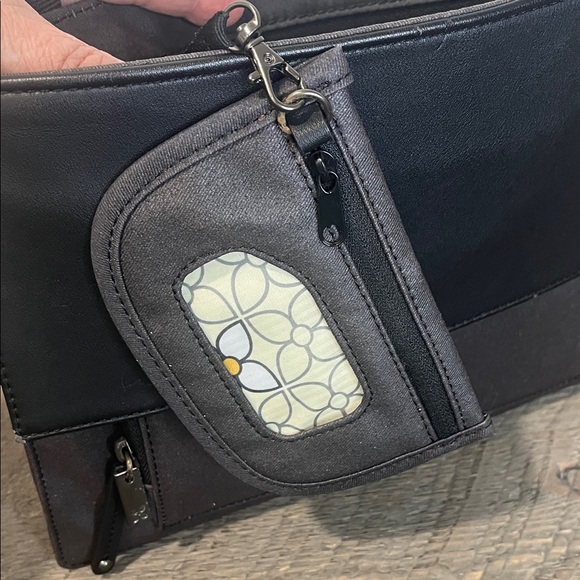 SHERPANI Viso Crossbody Travel Bag RFID - Picture 11 of 12